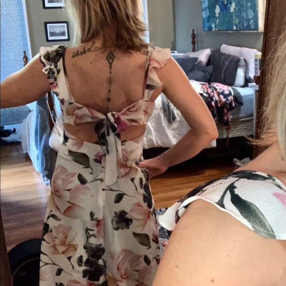 Dress - Picture 2 of 2